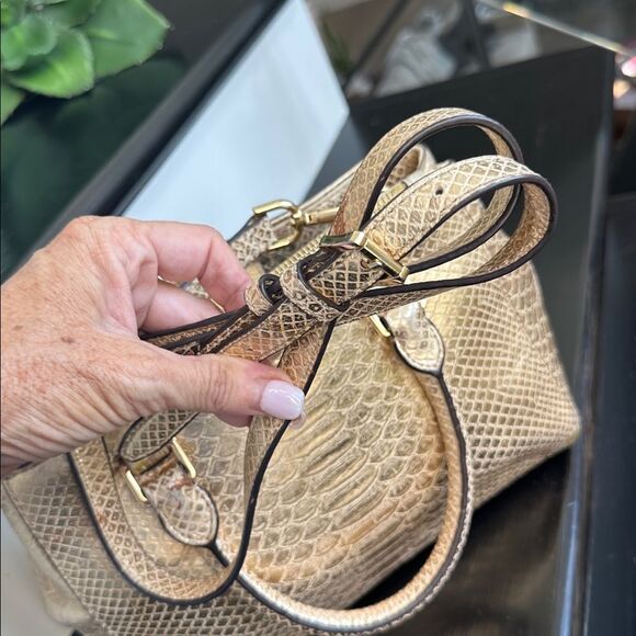 Michael kors genuine leather embossed satchel shoulder crossbody handbag purse - Picture 11 of 14